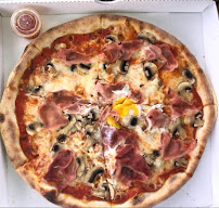 Pizza du Pizzeria La Bolognèse à Ambilly - n°13