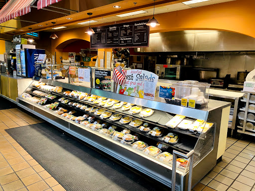 Grocery Store «Super Foodtown of Port Monmouth», reviews and photos, 426 NJ-36, Port Monmouth, NJ 07758, USA