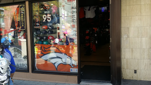 Shopping Mall «16th Street Mall», reviews and photos, 1001 16th St, Denver, CO 80265, USA