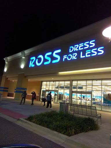 Clothing Store «Ross Dress for Less», reviews and photos, 4311 Norfolk Pkwy, West Melbourne, FL 32904, USA