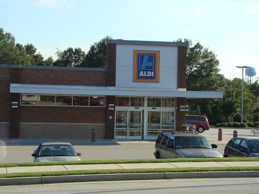 Supermarket «ALDI», reviews and photos, 160 W May St, Winder, GA 30680, USA