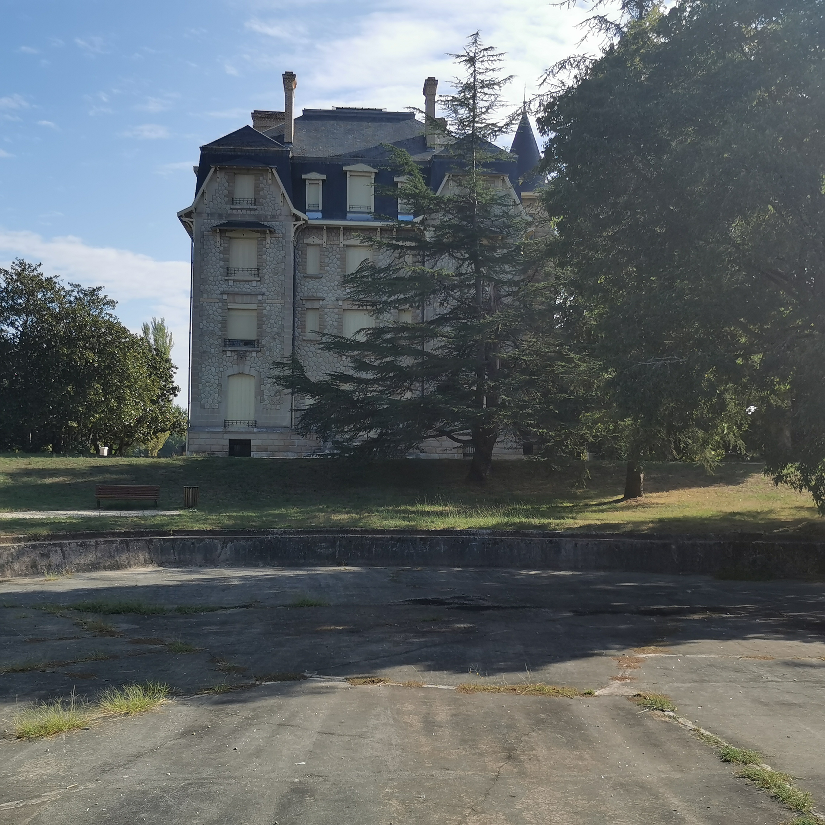 Photo n° 3 de l'avis de Delphine.e fait le 06/09/2022 à 17:52
