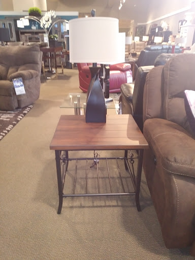 Furniture Store «Art Van Furniture», reviews and photos, 2606 N Elston Ave, Chicago, IL 60647, USA