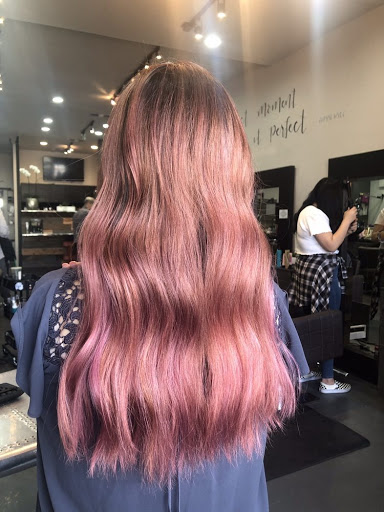 Beauty Salon «Chateau Beauty Salon», reviews and photos, 3815 Ocean View Blvd, Montrose, CA 91020, USA