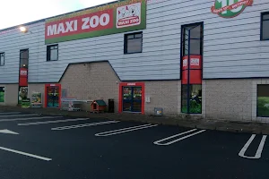Maxi Zoo Newbridge image