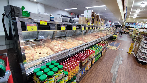 Supermarket «Food Fair La Gran Marqueta», reviews and photos, 946 Market St, Paterson, NJ 07513, USA