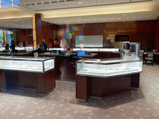 Jewelry Store «Tiffany & Co.», reviews and photos, 4400 Sharon Rd, Charlotte, NC 28211, USA