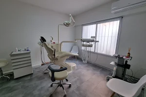 Cañitas dental image