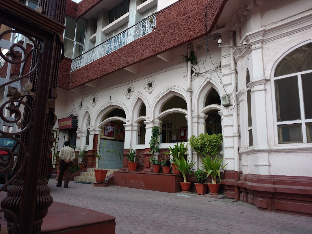 Model Academy