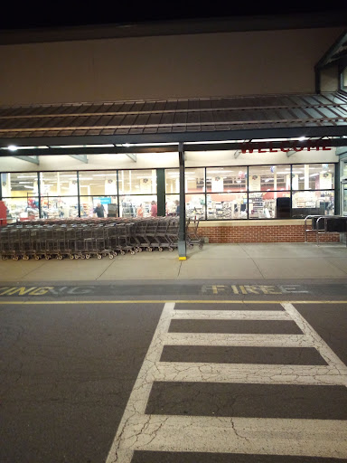 Grocery Store «Hannaford Supermarket», reviews and photos, 3758 Burgoyne Ave, Hudson Falls, NY 12839, USA