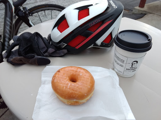 Donut Shop «Leucadia Donut Shoppe», reviews and photos, 1604 N Coast Hwy 101, Encinitas, CA 92024, USA