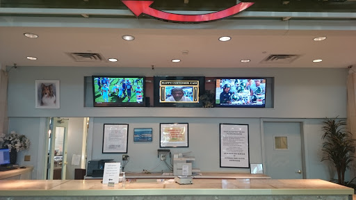 Shopping Mall «The Lakes Mall», reviews and photos, 5600 Harvey St, Muskegon, MI 49444, USA