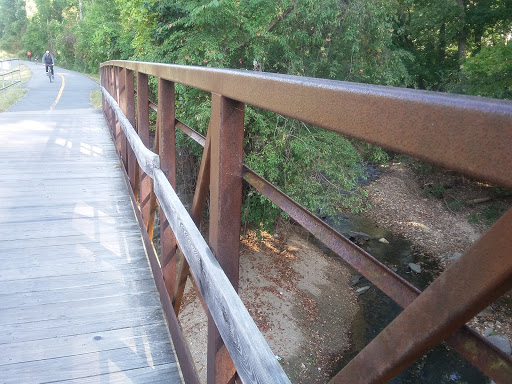 Golf Course «Bluemont Park Disc Golf Course», reviews and photos, 399 N Manchester St, Arlington, VA 22203, USA