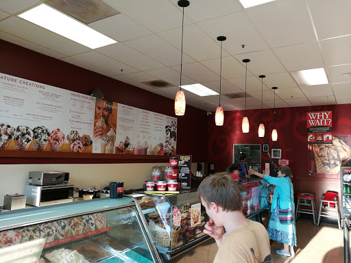 Ice Cream Shop «Cold Stone Creamery», reviews and photos, 1044 NW Civic Dr k, Gresham, OR 97030, USA