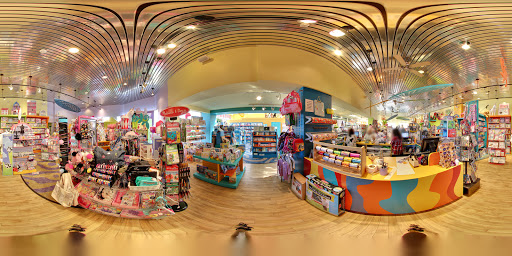 Toy Store «Funky Monkey Toys & Books», reviews and photos, 360 Wheatley Plaza, Greenvale, NY 11548, USA