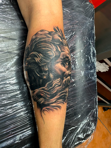 Explore neck tattoo ideas for women, creative tattoo ideas in El Paso, available at Estilo Firme Tattoo Co.