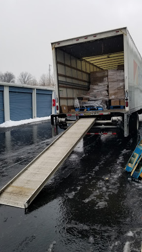 Self-Storage Facility «Metro Self Storage», reviews and photos, 3026 Veterans Rd W, Staten Island, NY 10309, USA