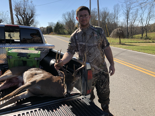 Grocery Store «Belk Grocery & Sporting Goods», reviews and photos, 108 Wright Bend Rd, Smithville, TN 37166, USA