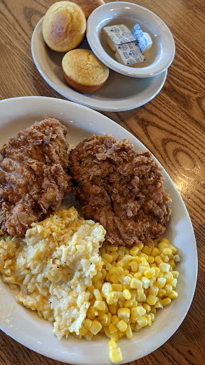 American Restaurant «Cracker Barrel Old Country Store», reviews and photos, 11701 University Ave, Clive, IA 50325, USA