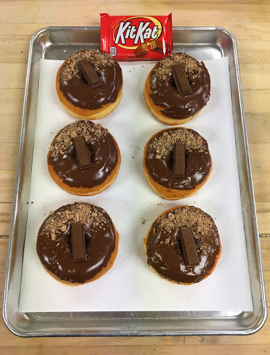 Donut Shop «Donut King», reviews and photos, 411 Middle St, Weymouth, MA 02189, USA