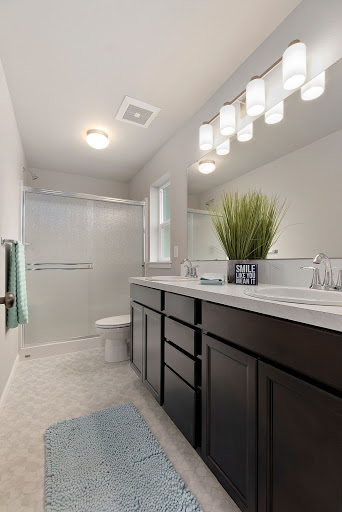 Real Estate Agents «Re/Max Professionals: Jason Munoz», reviews and photos, 3009 Pacific Ave SE, Olympia, WA 98501, USA