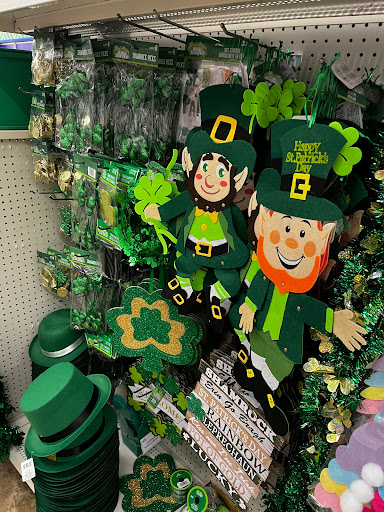 Dollar Store «Dollar Tree», reviews and photos, 2540 Cumberland Blvd SE, Smyrna, GA 30080, USA