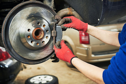 Auto Repair Shop «Maintenance Man of Holly», reviews and photos, 503 N Saginaw St, Holly, MI 48442, USA