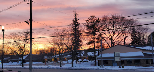 Liquor Store «Southside Party Store», reviews and photos, 877 Washington Ave, Holland, MI 49423, USA