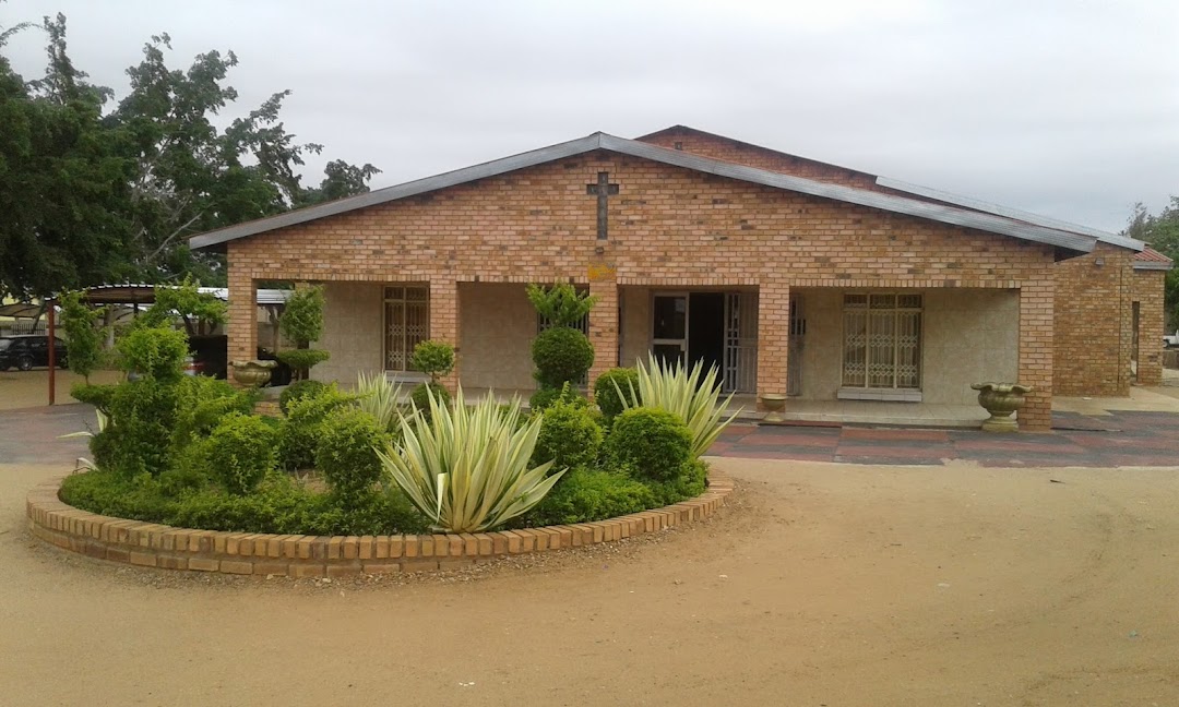 Ka Mhani Maluleke Solomons porch in the city Giyani