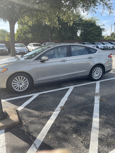 Used Car Dealer «DriveTime Used Cars», reviews and photos, 821 E Division St, Arlington, TX 76011, USA