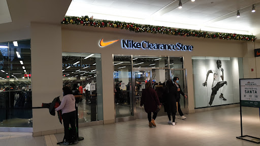 Sporting Goods Store «Nike Clearance Store», reviews and photos, 40-24 College Point Blvd, Flushing, NY 11354, USA