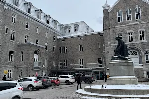 Hôtel-Dieu de Montréal image