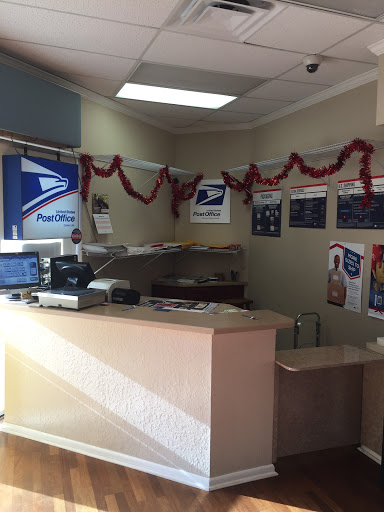 Post Office «US Post Office», reviews and photos, 772 W Lumsden Rd, Brandon, FL 33511, USA