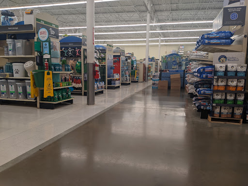 Pet Supply Store «PetSmart», reviews and photos, 5336 Westpointe Plaza Drive, Columbus, OH 43228, USA
