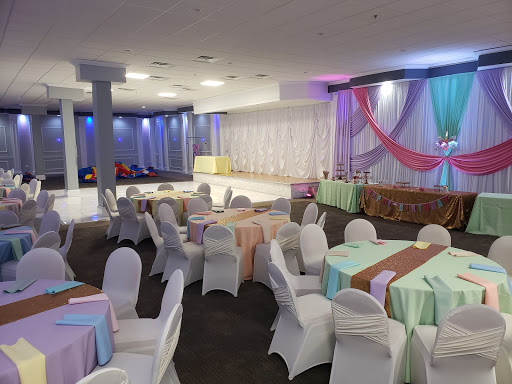 Shopping Mall «Winston Plaza», reviews and photos, 1254 Winston Plaza, Melrose Park, IL 60160, USA