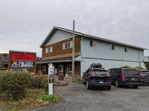 Grocery Store «Theresa Family Market», reviews and photos, 1170 S Hemlock St, Cannon Beach, OR 97110, USA