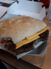 Cheeseburger du Restauration rapide McDonald's 2A à Roissy-en-France - n°4