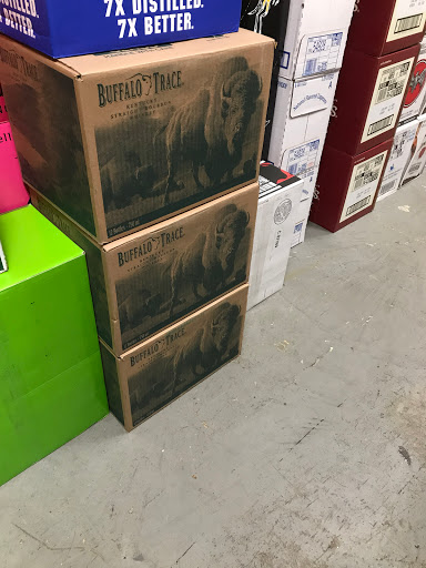 Wine Store «Premier Wine & Spirits», reviews and photos, 100 Main St N # 11, Southbury, CT 06488, USA