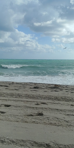 Park «Heritage Park», reviews and photos, 19200 Collins Ave, Sunny Isles Beach, FL 33160, USA