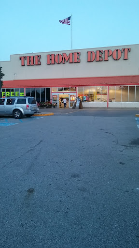 Home Improvement Store «The Home Depot», reviews and photos, 8901 Page Ave, Overland, MO 63114, USA