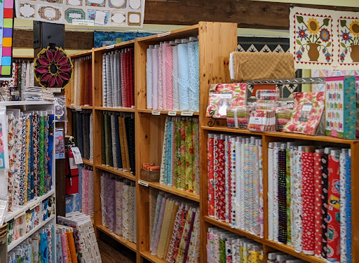 Quilt Shop «The Quilted Crow», reviews and photos, 626 Main St, Bolton, MA 01740, USA