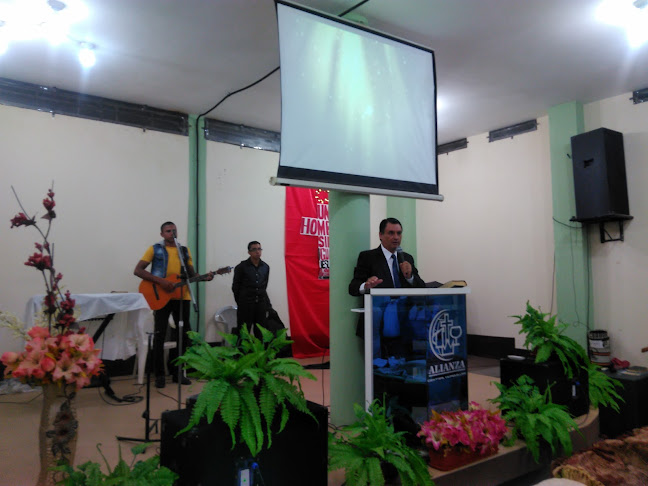 Opiniones de "Alianza Cristiana Y Misionera" Central Huaquillas en Cuenca - Iglesia