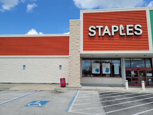 Office Supply Store «Staples», reviews and photos, 1595 Palm Bay Rd NE, Palm Bay, FL 32905, USA