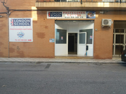 London School Idiomas - Carrer Mestre Salvoret, 1, 46290 Alcàsser, Valencia, Spain
