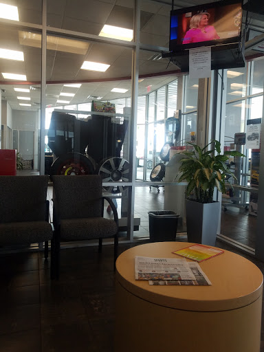 Kia Dealer «Community Kia», reviews and photos, 4221 East Fwy, Baytown, TX 77521, USA