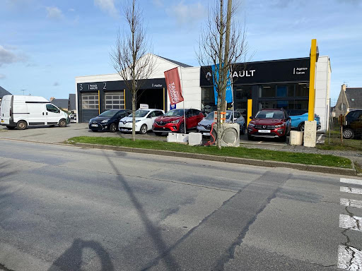 Photo 6 - Auto Emeraude 35