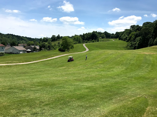 Golf Course «Sugar Creek Golf Course & Banquet Center», reviews and photos, 5224 Country Club Dr, High Ridge, MO 63049, USA