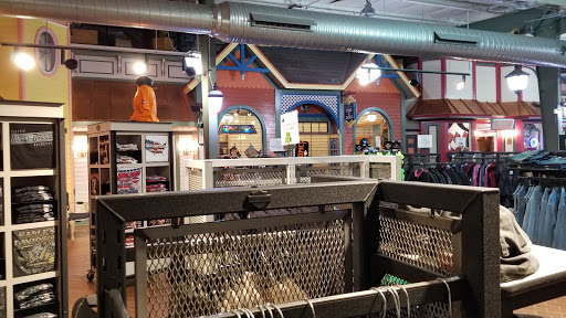 Harley-Davidson Dealer «South East Harley-Davidson», reviews and photos, 23105 Aurora Rd, Bedford Heights, OH 44146, USA