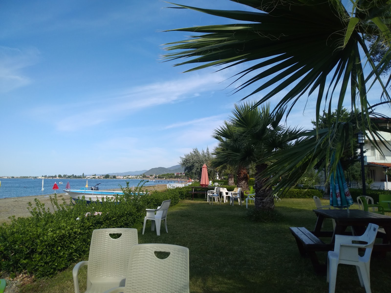 Foto de Imbat beach - lugar popular entre os apreciadores de relaxamento