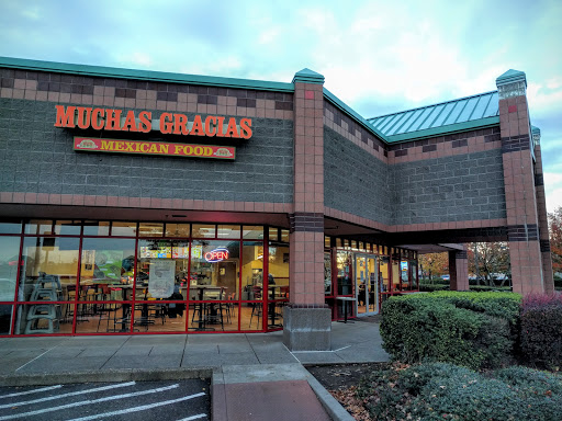 Shopping Mall «Gateway Shopping Center», reviews and photos, 9924 NE Halsey St, Portland, OR 97220, USA